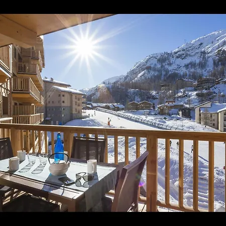 In Alps With & Pool Appartamento *